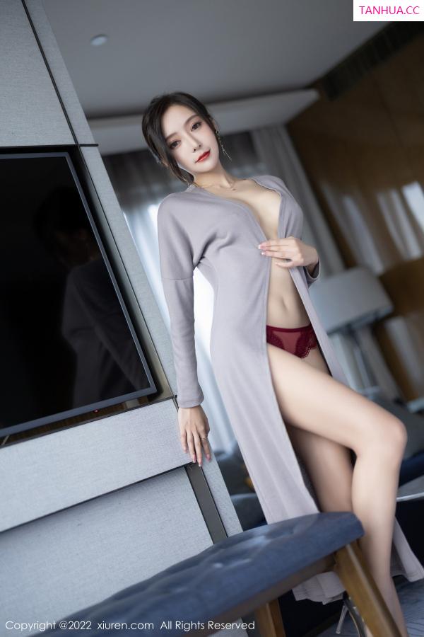 王馨瑶  [XiuRen]高清写真图 2022.10.21 No.5745 王馨瑶yanni 美腿丝袜第76张图片